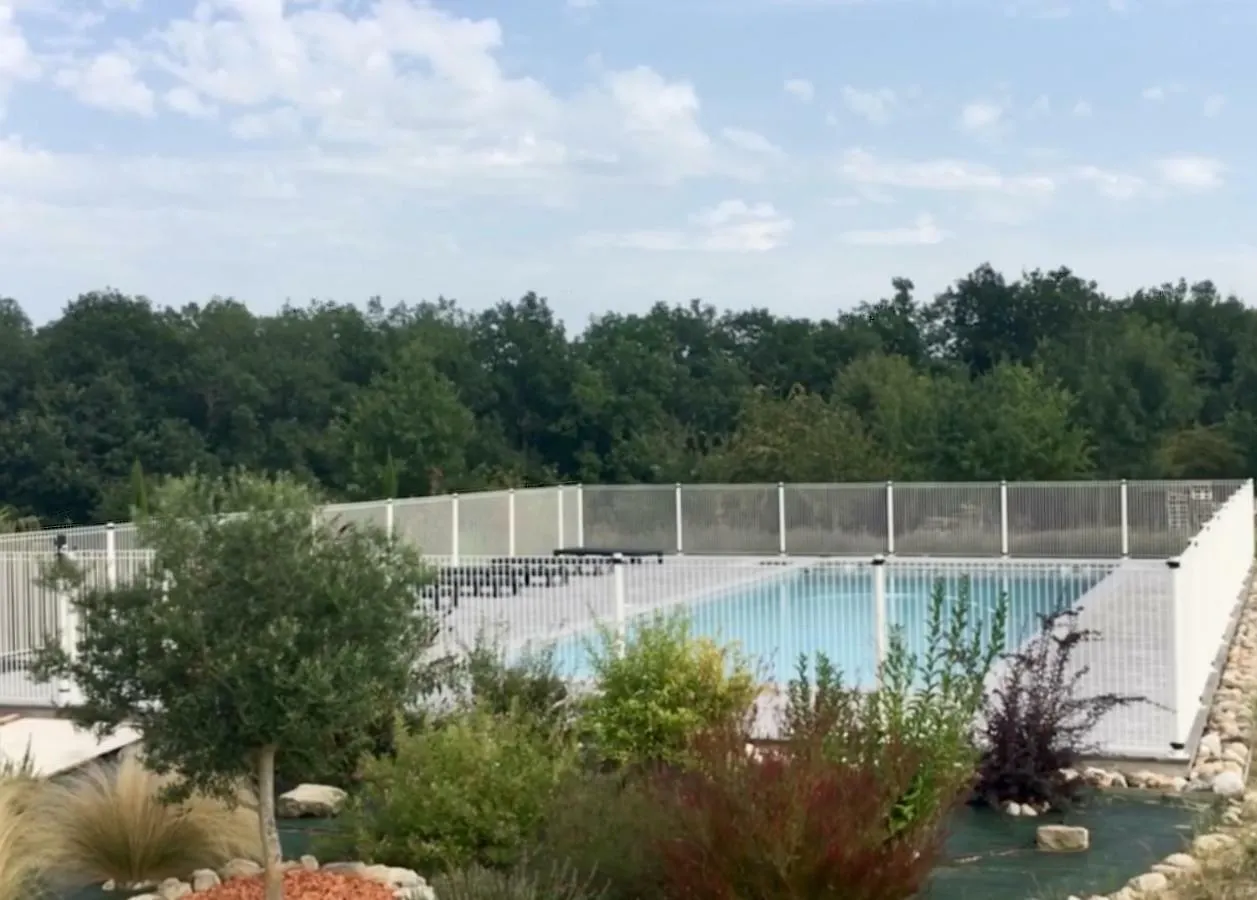 Holiday home Gites Dans Une Maison D'Hotes 